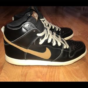 Nike SB Guinness